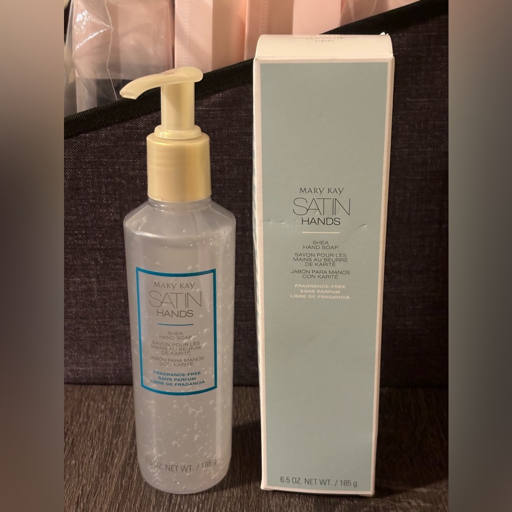 Mary Kay Satin Hands Soap